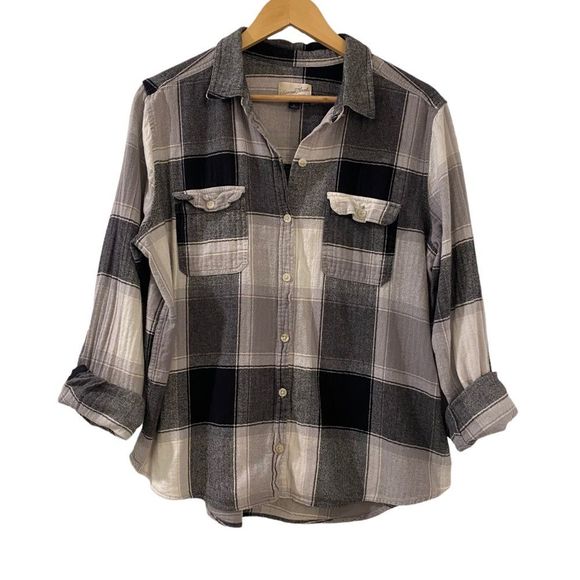 (Sold)UNIVERSAL THREAD buffalo plaid long sleeve button down Shirt, Size XL - Picture 2 of 9
